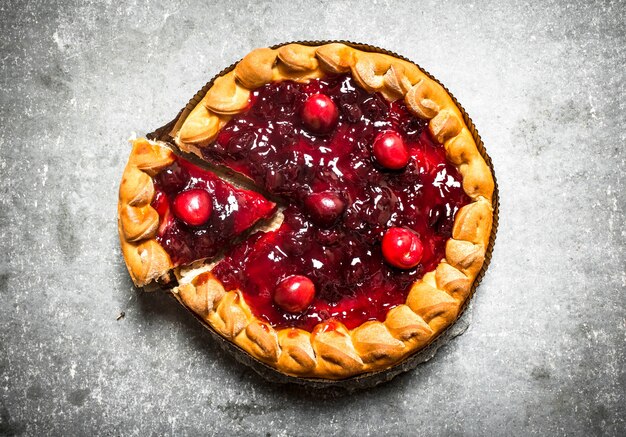 Kirschkuchen mit Marmelade