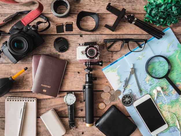 Kit de viagem em uma mesa