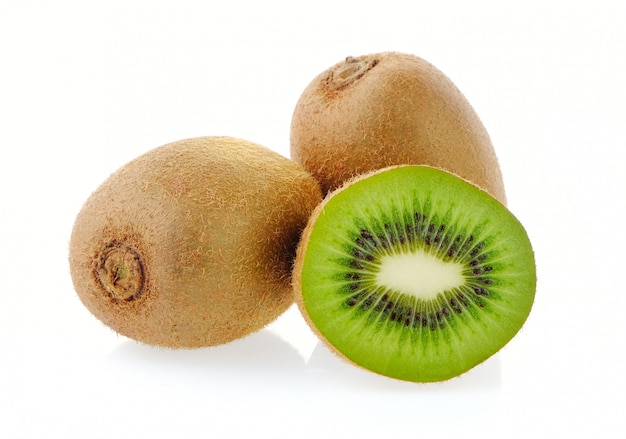 Kiwi en blanco