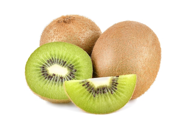 Kiwi isolado no branco