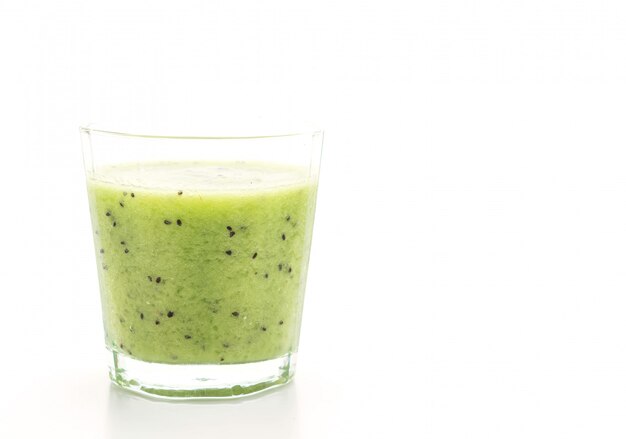 Kiwi Smoothie auf weißem Hintergrund