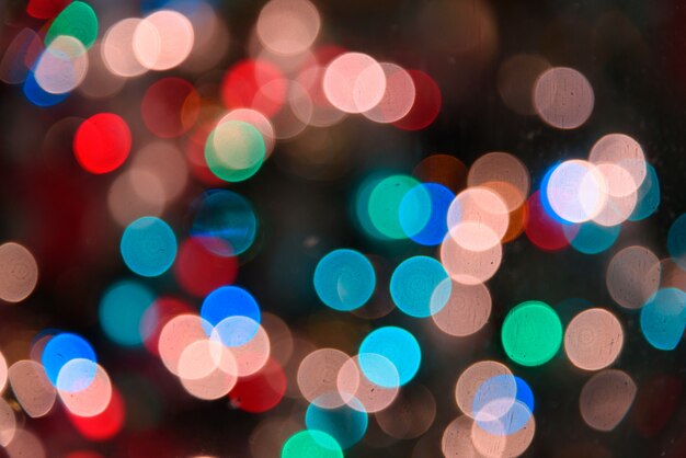 Klares Bokeh in der weichen Farbart für Hintergrund des Weihnachtslichtes