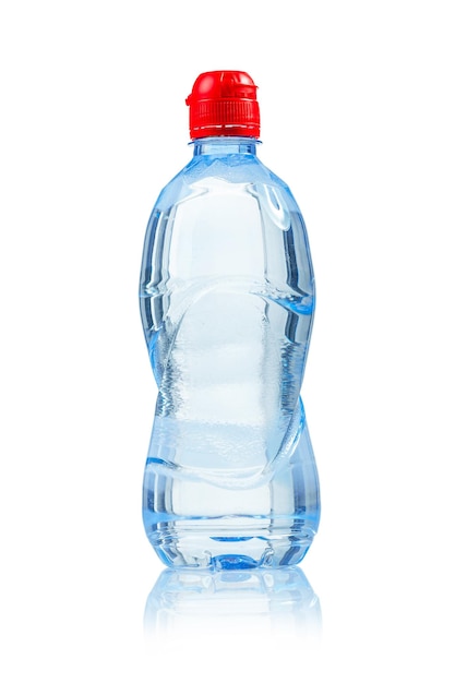 Kleine Flasche Wasser isoliert