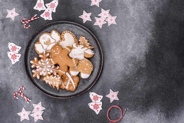 Köstliche Lebkuchenplätzchen mit Honig-Ingwer und Zimt