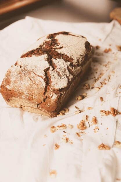 köstliches naturästhetisch gebackenes Brot