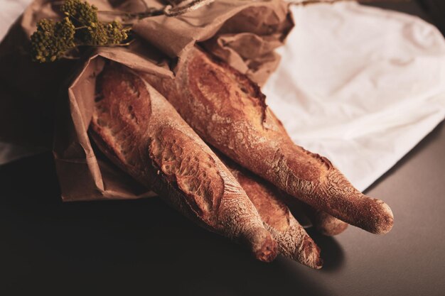 köstliches naturästhetisch gebackenes Brot