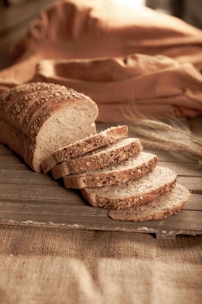 köstliches naturästhetisch gebackenes Brot