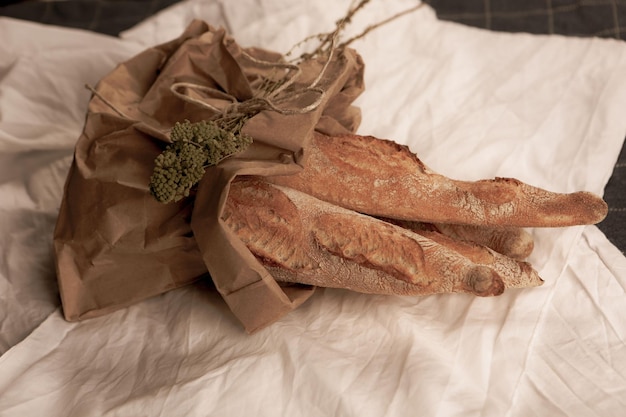 köstliches naturästhetisch gebackenes Brot