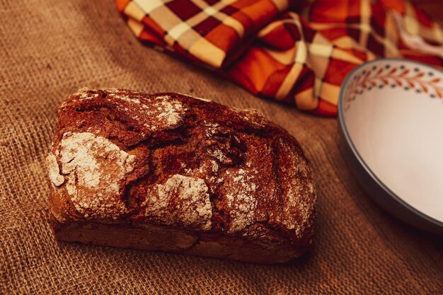 köstliches naturästhetisch gebackenes Brot