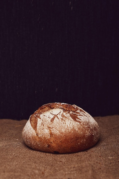 köstliches naturästhetisch gebackenes Brot