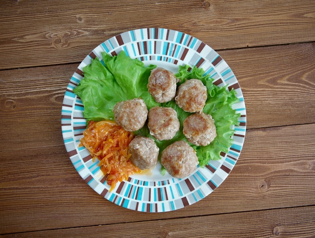 Kofta - deliciosas almôndegas caseiras turcas