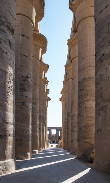 Kolonnade im Luxor-Tempel