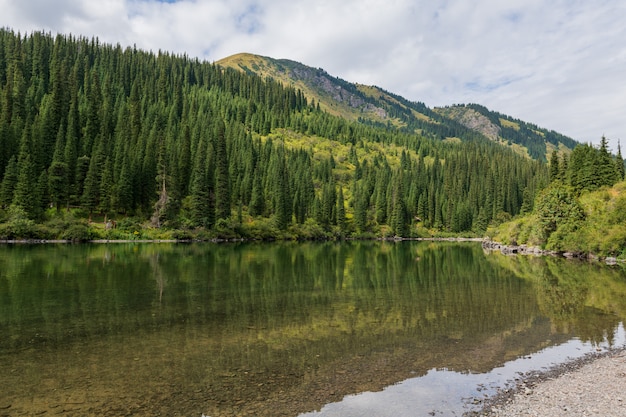 Kolsay See - Bergsee in Kasachstan