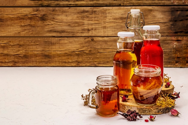 Kombucha in Glasflaschen