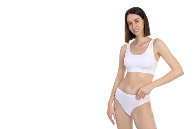 Konzept der jungen Frau des Gewichtsverlustes lokalisiert auf weißem Hintergrund