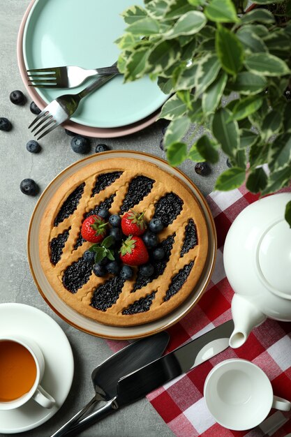 Konzept des köstlichen Desserts mit Blaubeerkuchen