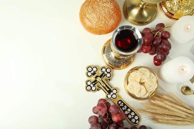 Konzept oder Zusammensetzung des eucharistischen Raums für Text