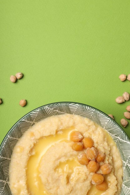 Konzept von leckerem Essen mit Hummus Platz für Text