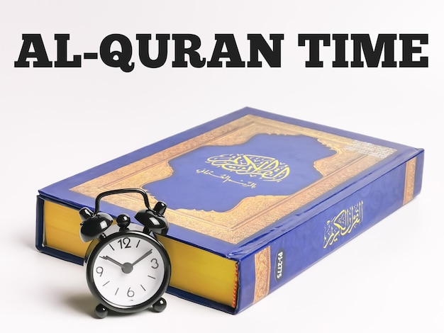 Koran-Mujeed-Buch