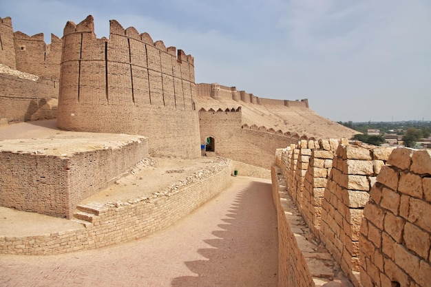 Kot Diji Fort Fortress Ahmadabad en el distrito de Khairpur, Pakistán