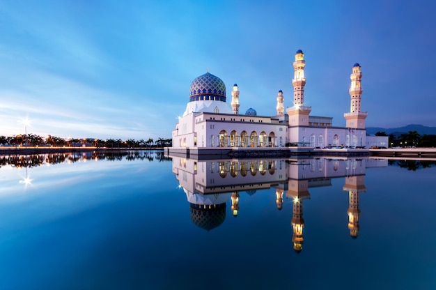 Kota Kinabalu Schwimmende Moschee Sabah Borneo Malaysia