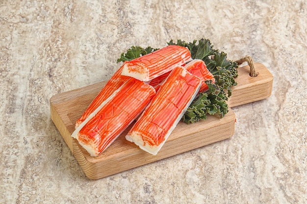 Krabbenstäbchenfisch-Surimi-Snack-Vorspeise