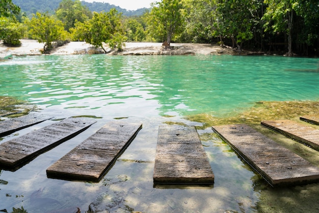 Krabi Piscina Esmeralda ao sul da Tailândia