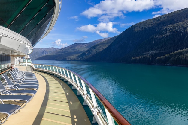 Kreuzfahrt nach Alaska Tracy Arm Fjord und Gletscher auf der malerischen Passage mit Landschaften und Aussichten