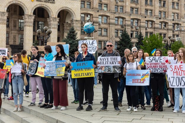 Krieg in der Ukraine Kundgebung auf dem Unabhängigkeitsplatz in Kiew