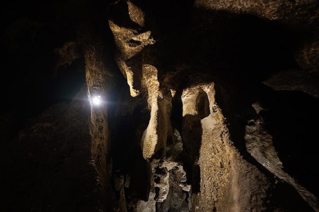 Krychtaleva-Höhle im Innenbereich der Region Ternopil in der Ukraine