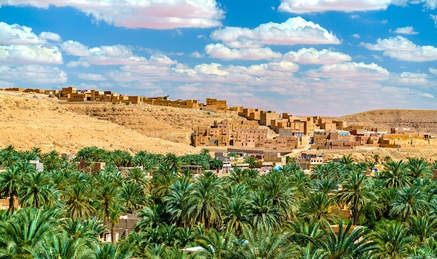 Foto ksar bounoura, uma antiga cidade berbere no vale mzab, na argélia