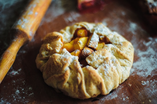 Kuchen mit Pfirsichen