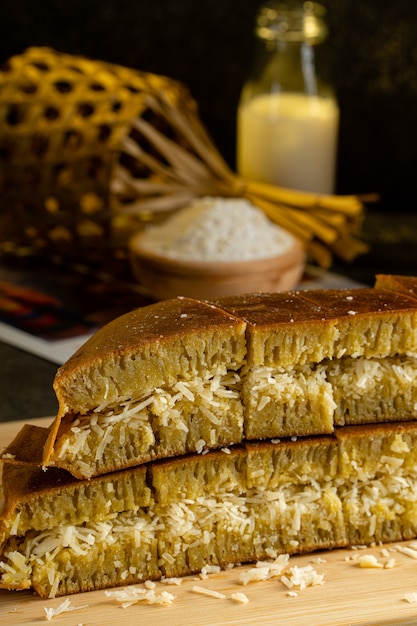 Kue Hok Lo Pan o martabak bangka es postre de Indonesia