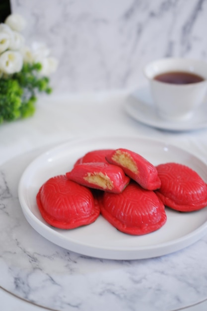 Kue ku kue tok ou bolo tradicional de tartaruga vermelha na Indonésia