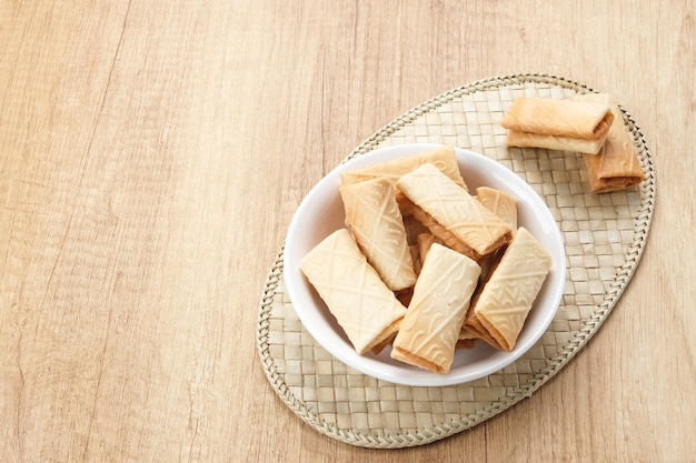 Kue Lempit ou Kue Kapit lanche tradicional indonésio crocante e doce