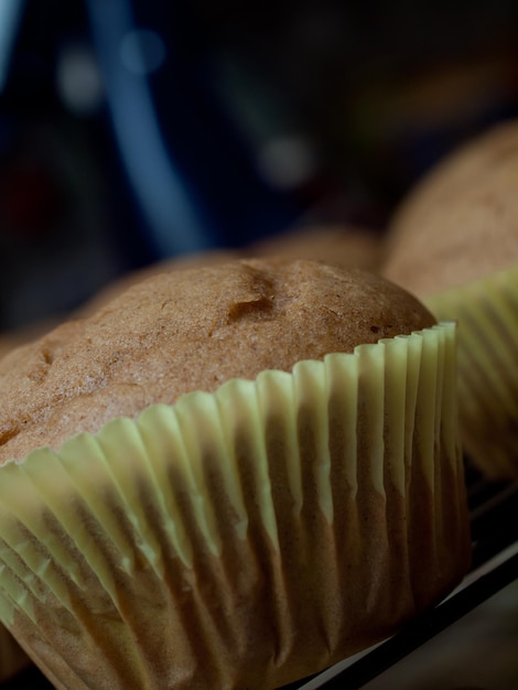 Kürbis-Cupcakes für die Party backen.