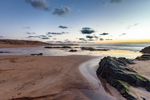 Küste der Strände von El Cotillo bei Sonnenuntergang, Insel Fuerteventura