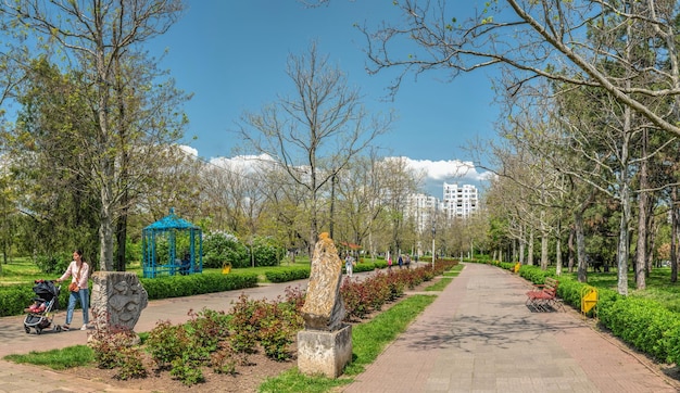 Küsten- oder Primorsky-Park in Tschernomorsk, Ukraine