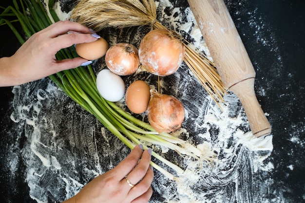 Kulinarisches Kochen Küche Handgemachte Landschaftszubereitung Restaurant Essen rustikal Bio