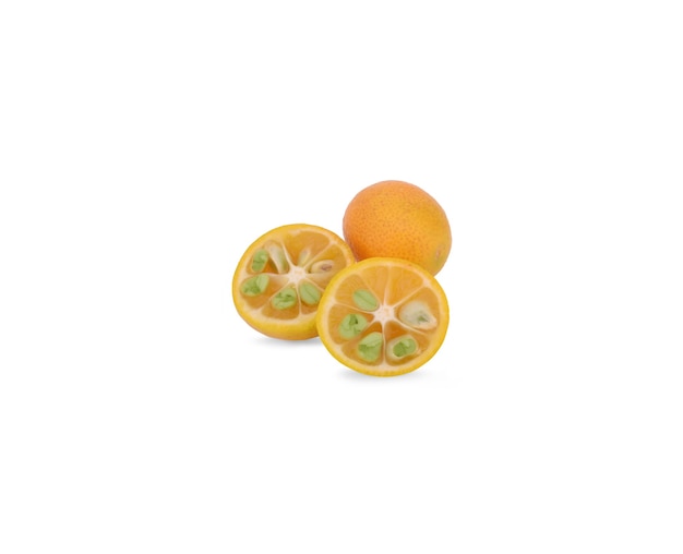 Kumquat, Kumquat isoliert auf weißer Fläche.