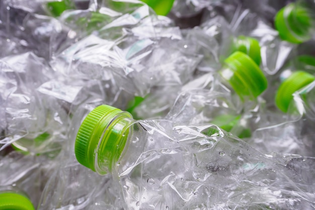 Kunststoffflaschen recyceln Hintergrundkonzept