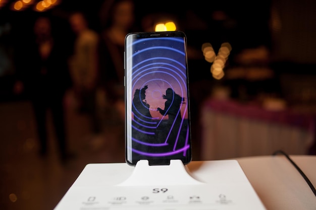 KYIV UCRANIA 22 DE MARZO DE 2018 Presentación del teléfono insignia Samsung Galaxy S9