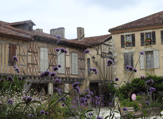 Labastida d'armagnac em verão