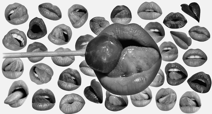 Foto los labios y la boca lollipop en la boca femenina lollipop labios y lollipop fondo de labios rojos labios femeninos