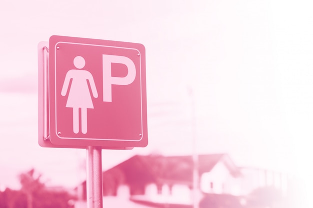 Lady park espaço sinal rosa senhora parque de estacionamento para as mulheres no parque de estacionamento público