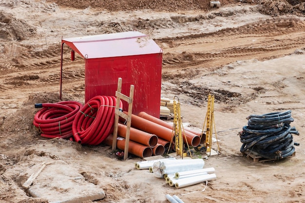 Lagerung von Baustoffen und Elementen auf der Baustelle Bauvorbereitung und Montagearbeiten