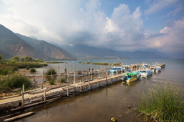 Foto el lago atitlan