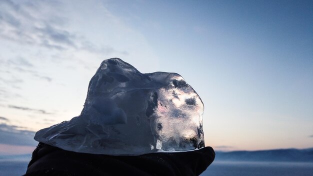 Lago Baikal congelado no inverno