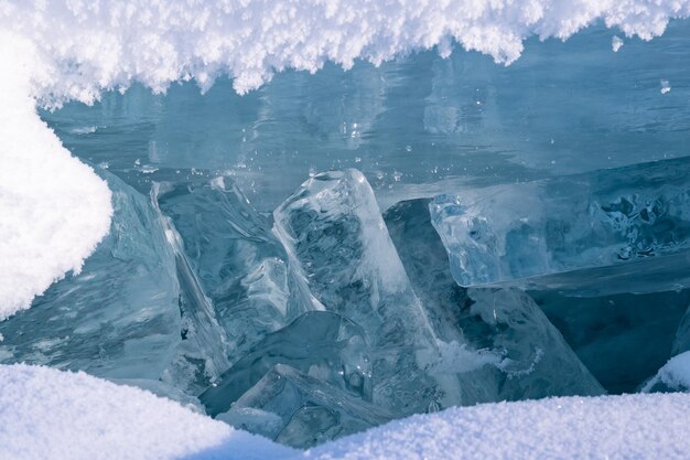 Foto lago baikal no inverno na sibéria