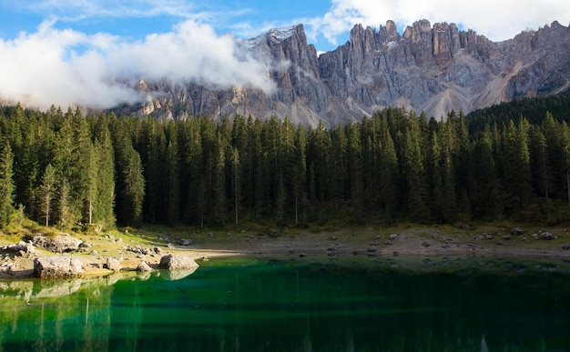 Lago de Carezza